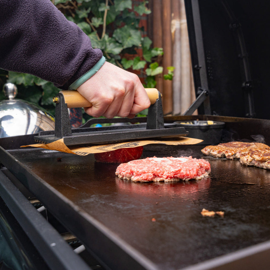 Napoleon Freestyle™ 24 Non-Stick Gas Plancha Grill – 3 Burner Outdoor Griddle BBQ